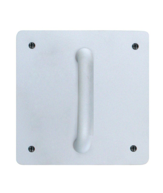 Square pull plate